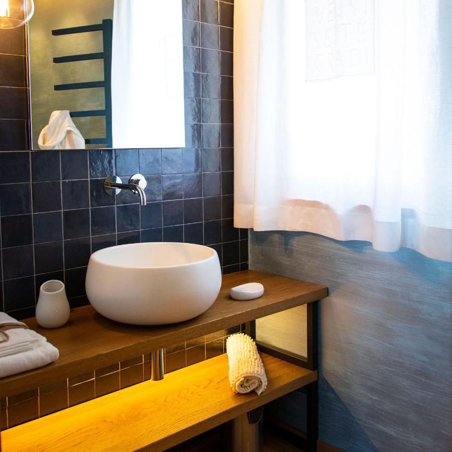 Agri-Relais Ventisettegradi Bed & Breakfast Montemarciano Exterior photo