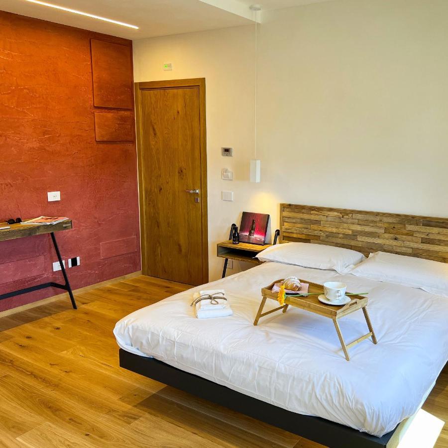 Agri-Relais Ventisettegradi Bed & Breakfast Montemarciano Exterior photo