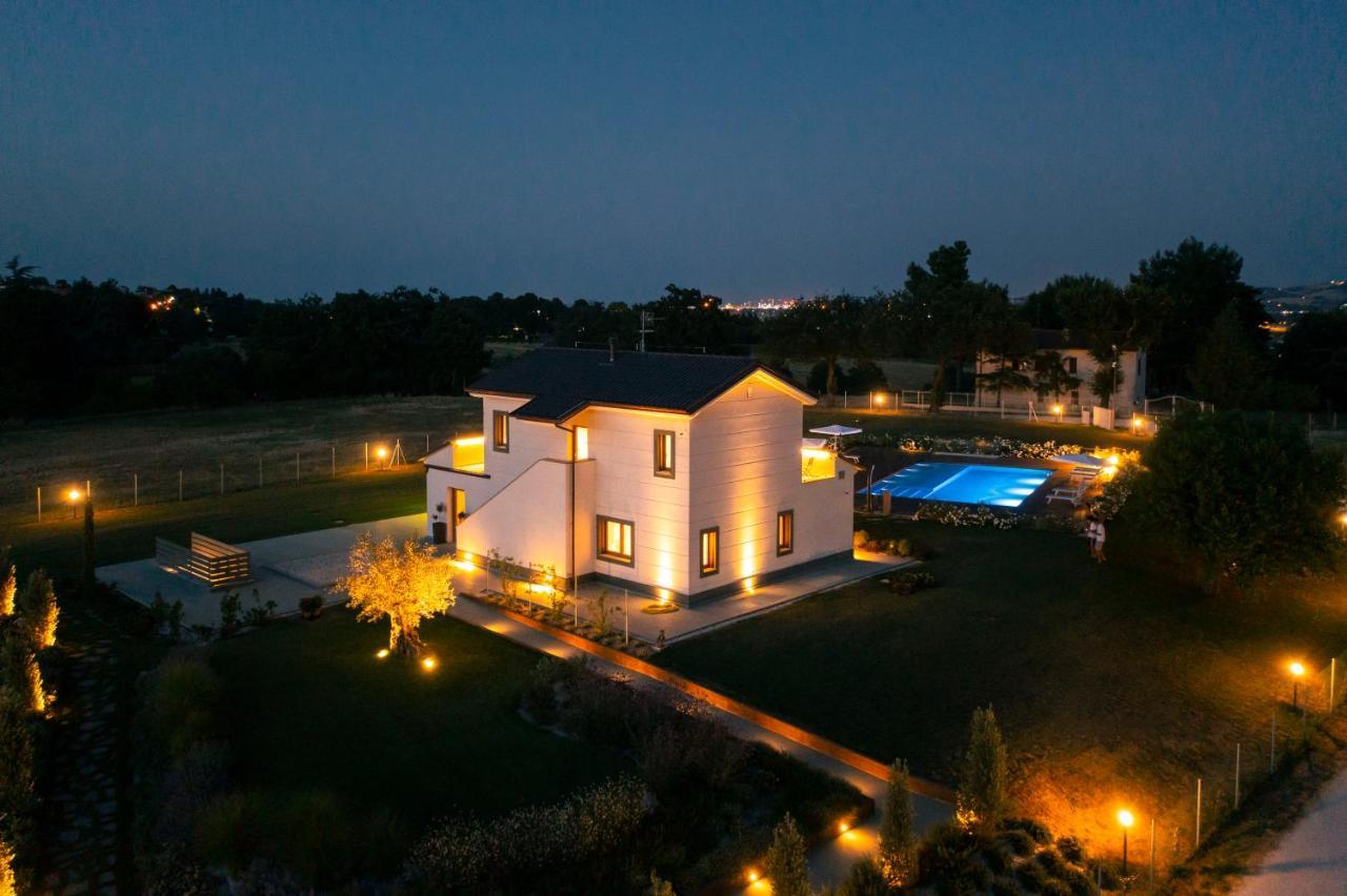 Agri-Relais Ventisettegradi Bed & Breakfast Montemarciano Exterior photo